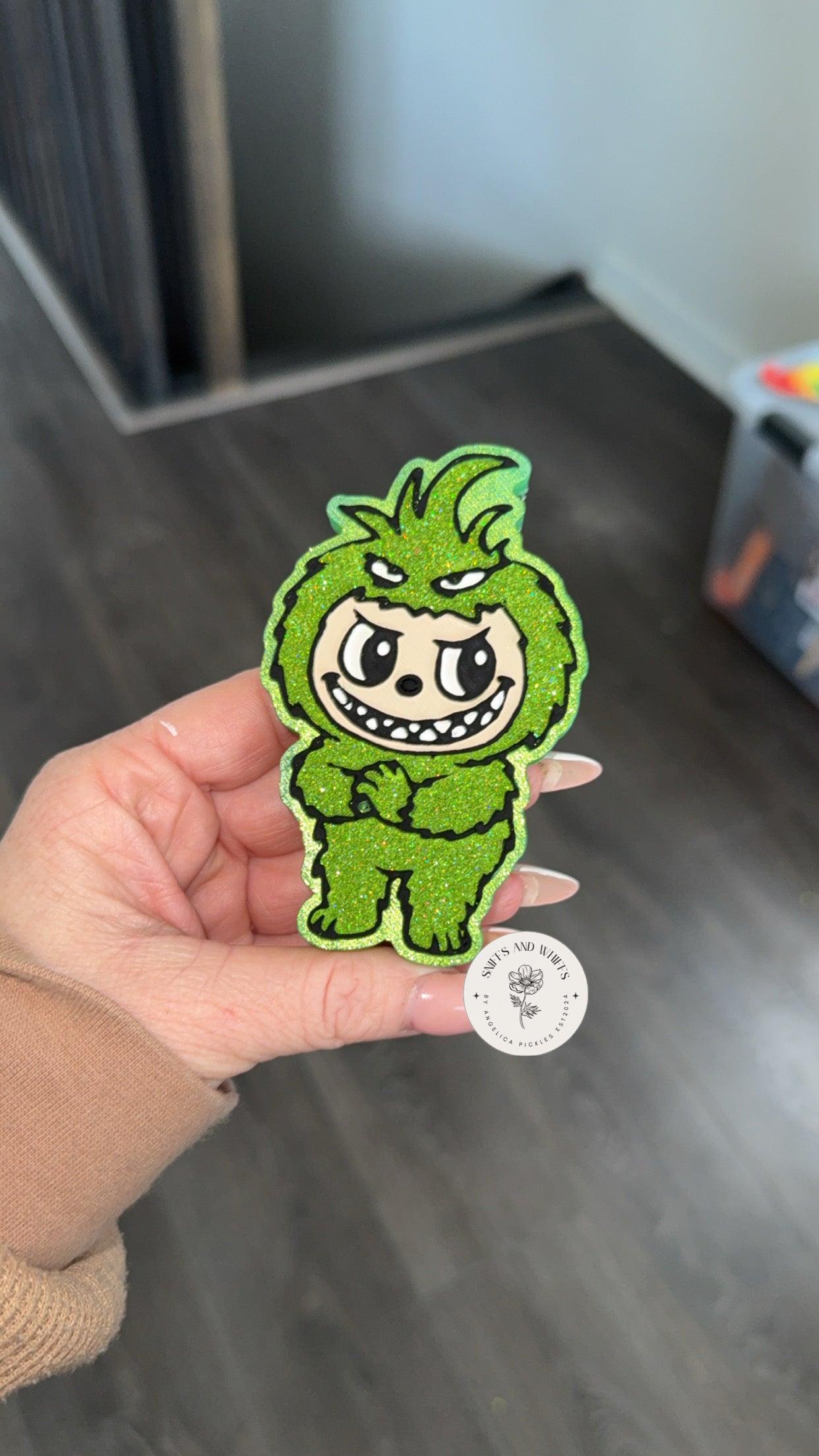 Grinchy Labubu