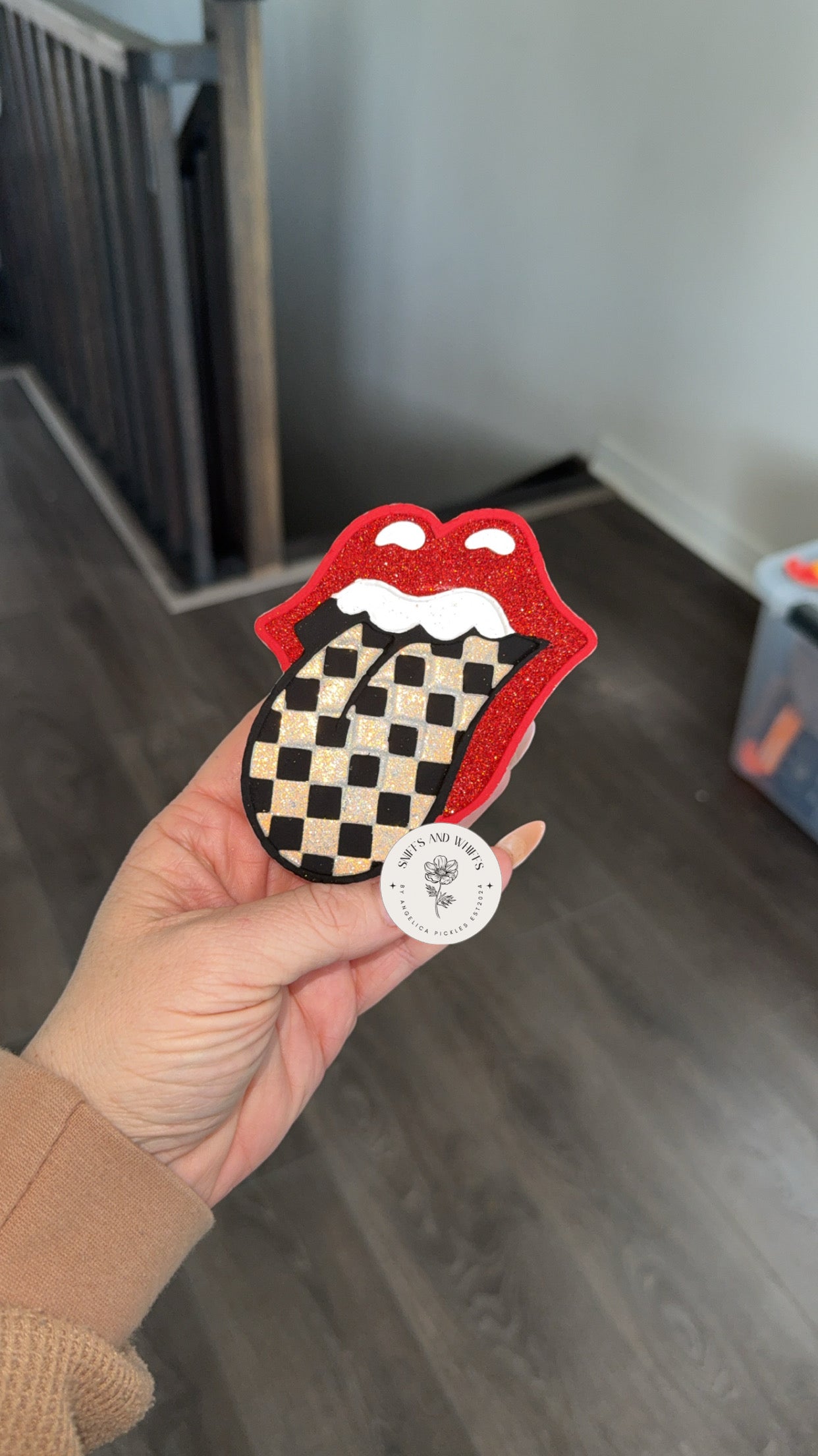 Checkered Tongue